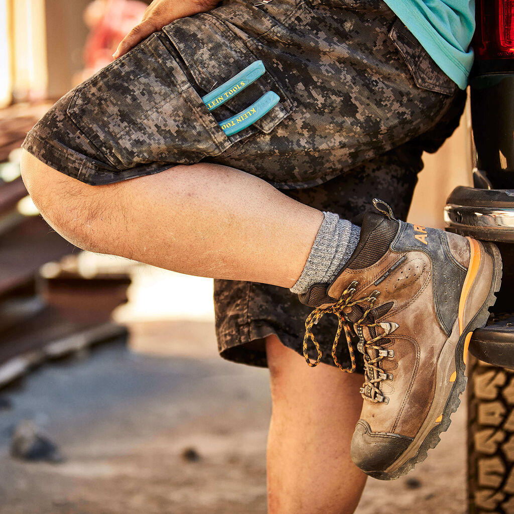 Endeavor 6" Waterproof Carbon Toe Work Boot Lifestyle