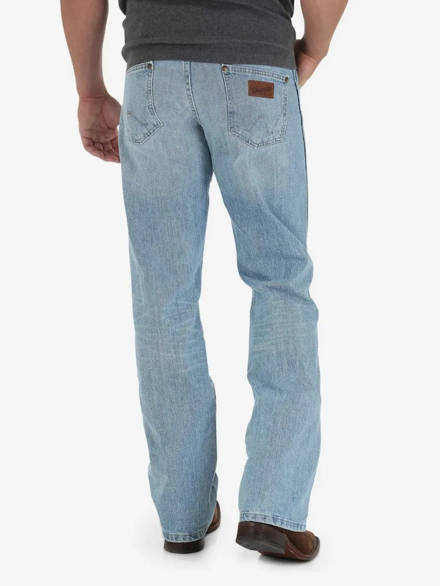 Men’s Wrangler Retro® Relaxed Fit Bootcut Jean