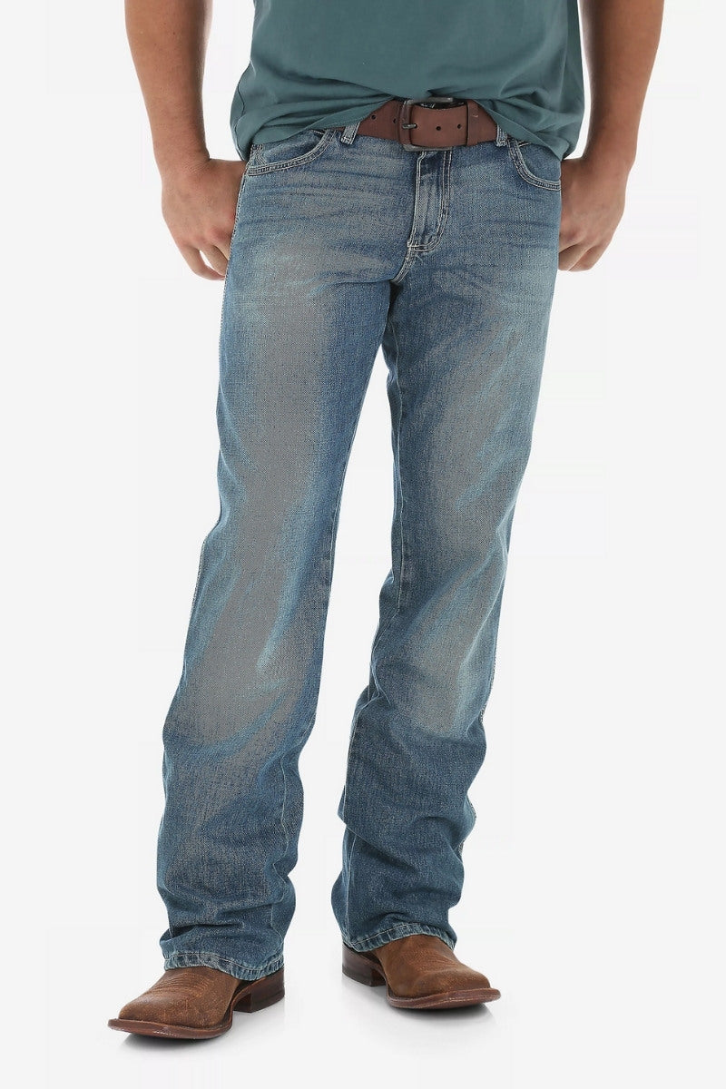 Men’s Wrangler Retro® Relaxed Fit Bootcut Jean