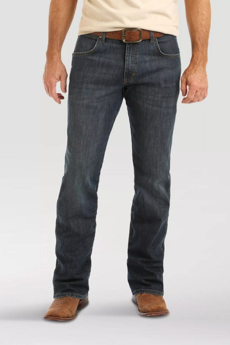 Men’s Wrangler Retro® Relaxed Fit Bootcut Jean